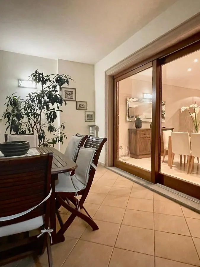 Double A Luxury Apartment Olbia