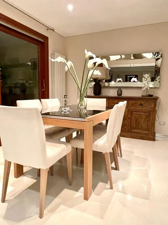 Double A Luxury Apartment Olbia